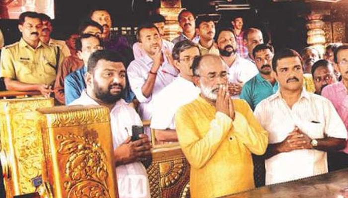 കണ്ണന്താനം ശബരിമല ദര്ശനം നടത്തി കണ്ണന്താനം ശബരിമല ദര്ശനം നടത്തി