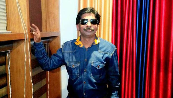 തന്റെ സ്വപ്നം സണ്ണി ലിയോണിന്റെ നായകനാവുക: സന്തോഷ് പണ്ഡിറ്റ് തന്റെ സ്വപ്നം സണ്ണി ലിയോണിന്റെ നായകനാവുക: സന്തോഷ് പണ്ഡിറ്റ്