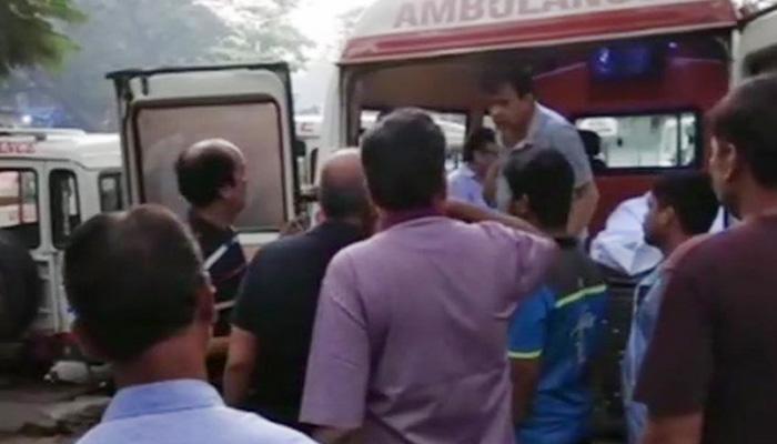 മുംബൈയില് വന് തീപ്പിടുത്തം; 15 പേര് മരിച്ചു മുംബൈയില് വന് തീപ്പിടുത്തം; 15 പേര് മരിച്ചു
