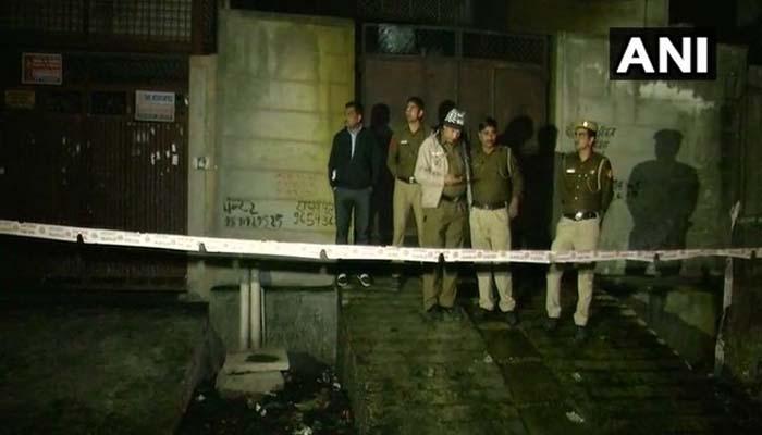 ബവാന തീപിടിത്തം: ഫാക്ടറി ഉടമ അറസ്റ്റില് ബവാന തീപിടിത്തം: ഫാക്ടറി ഉടമ അറസ്റ്റില്