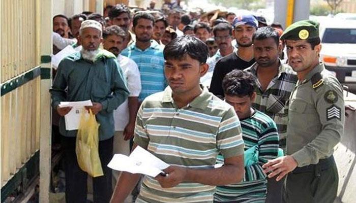 സൗദി: 12 മേഖലകളിൽ സെപ്റ്റംബർ മുതൽ സ്വദേശീവത്ക്കരണം സൗദി: 12 മേഖലകളിൽ സെപ്റ്റംബർ മുതൽ സ്വദേശീവത്ക്കരണം