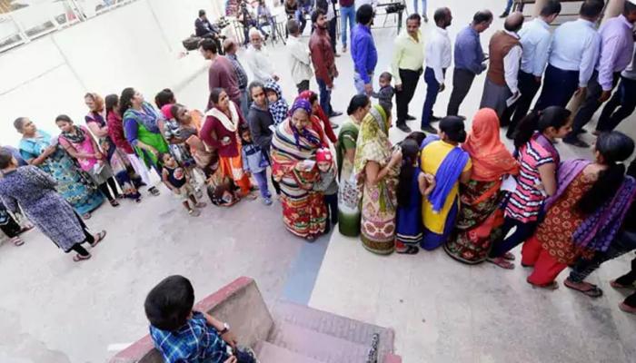 ഗുജറാത്ത്: തദ്ദേശ സ്വയംഭരണ സ്ഥാപനങ്ങളിലേയ്ക്കുള്ള തെരഞ്ഞെടുപ്പ് ആരംഭിച്ചു ഗുജറാത്ത്: തദ്ദേശ സ്വയംഭരണ സ്ഥാപനങ്ങളിലേയ്ക്കുള്ള തെരഞ്ഞെടുപ്പ് ആരംഭിച്ചു