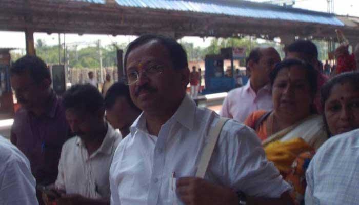 ബിഡിജെഎസിനും അര്ഹമായ പരിഗണന നല്കും; മലക്കം മറിഞ്ഞ് മുരളീധരന് ബിഡിജെഎസിനും അര്ഹമായ പരിഗണന നല്കും; മലക്കം മറിഞ്ഞ് മുരളീധരന്
