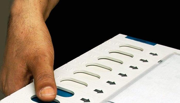 ചെങ്ങന്നൂര് ഉപതെരഞ്ഞെടുപ്പ്: മനഃസാക്ഷിക്ക് അനുസരിച്ച് വോട്ട് ചെയ്യണമെന്ന് മാര്ത്തോമ്മാ, യാക്കോബായ സഭകള് ചെങ്ങന്നൂര് ഉപതെരഞ്ഞെടുപ്പ്: മനഃസാക്ഷിക്ക് അനുസരിച്ച് വോട്ട് ചെയ്യണമെന്ന് മാര്ത്തോമ്മാ, യാക്കോബായ സഭകള്