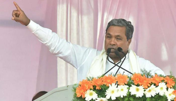 കര്ണാടകയില് വര്ഗീയ കാര്ഡ് കളിയ്ക്കണ്ട, ബിജെപിയോട് സിദ്ധരാമയ്യ കര്ണാടകയില് വര്ഗീയ കാര്ഡ് കളിയ്ക്കണ്ട, ബിജെപിയോട് സിദ്ധരാമയ്യ