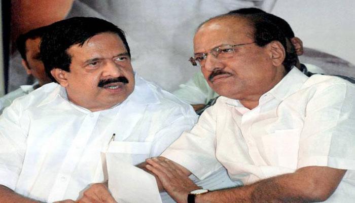 യു.ഡി.എഫിന്റെ ജനകീയ അടിത്തറ ഭദ്രമെന്ന് ചെന്നിത്തല, തോല്വി ഗൗരവമായി വിലയിരുത്തുമെന്ന് കുഞ്ഞാലിക്കുട്ടി യു.ഡി.എഫിന്റെ ജനകീയ അടിത്തറ ഭദ്രമെന്ന് ചെന്നിത്തല, തോല്വി ഗൗരവമായി വിലയിരുത്തുമെന്ന് കുഞ്ഞാലിക്കുട്ടി