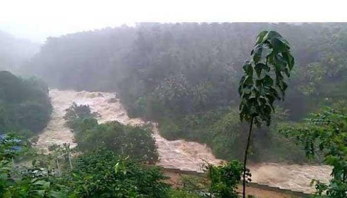 കോഴിക്കോട് വനമേഖലയിലെ ഉരുള്‍പൊട്ടല്‍: മലയോര മേഖലകളില്‍ ജാഗ്രതാ നിര്‍ദ്ദേശം