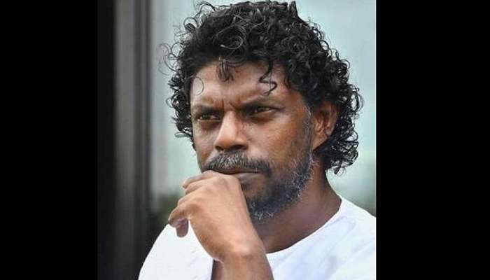 ആക്രമിക്കപ്പെട്ട നടിക്ക് പിന്തുണയുമായി നടന് വിനായകന് ആക്രമിക്കപ്പെട്ട നടിക്ക് പിന്തുണയുമായി നടന് വിനായകന്