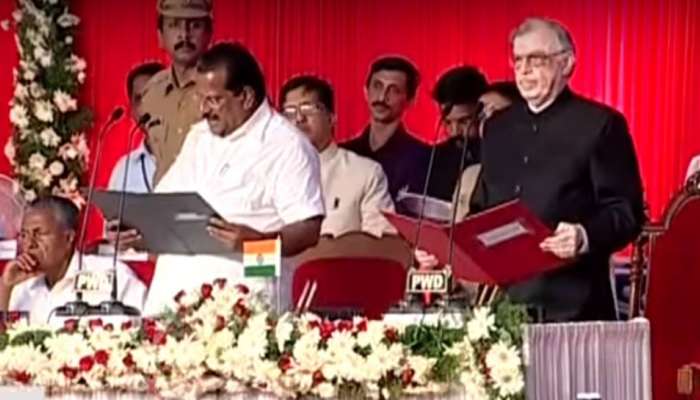 ഇ.പി. ജയരാജന് സത്യപ്രതിജ്ഞ ചെയ്തു, മന്ത്രിസഭയില് കണ്ണൂര് പ്രാതിനിധ്യം വര്ദ്ധിച്ചു ഇ.പി. ജയരാജന് സത്യപ്രതിജ്ഞ ചെയ്തു, മന്ത്രിസഭയില് കണ്ണൂര് പ്രാതിനിധ്യം വര്ദ്ധിച്ചു