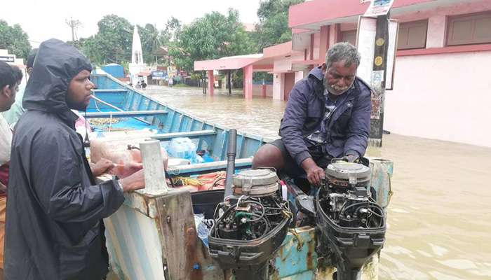 വഴികാട്ടിയത് മത്സ്യത്തൊഴിലാളികള്; പ്രശംസിച്ച് ദേശീയ ദുരന്ത നിവാരണ സേനാ മേധാവി വഴികാട്ടിയത് മത്സ്യത്തൊഴിലാളികള്; പ്രശംസിച്ച് ദേശീയ ദുരന്ത നിവാരണ സേനാ മേധാവി