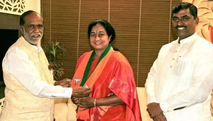 രാവിലെ ബിജെപിയില് ചേര്ന്നു; രാത്രി വീണ്ടും കോണ്ഗ്രസിലെത്തി രാവിലെ ബിജെപിയില് ചേര്ന്നു; രാത്രി വീണ്ടും കോണ്ഗ്രസിലെത്തി