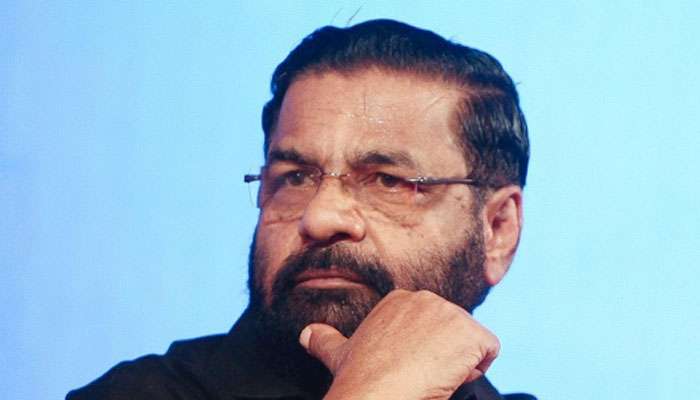 ശബരിമല ദര്ശനത്തില് നിന്നും യുവതികളെ പിന്തിരിപ്പിക്കേണ്ടി വരും: ദേവസ്വം മന്ത്രി ശബരിമല ദര്ശനത്തില് നിന്നും യുവതികളെ പിന്തിരിപ്പിക്കേണ്ടി വരും: ദേവസ്വം മന്ത്രി