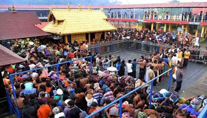 ശുദ്ധിക്രിയകള്ക്ക് ശേഷം ശബരിമല നട തുറന്നു; ഭക്തരെ പ്രവേശിപ്പിച്ചു തുടങ്ങി ശുദ്ധിക്രിയകള്ക്ക് ശേഷം ശബരിമല നട തുറന്നു; ഭക്തരെ പ്രവേശിപ്പിച്ചു തുടങ്ങി