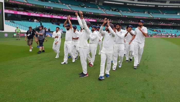 INDvsAUS: ഓസ്ട്രേലിയന് മണ്ണില് വിജയത്തിന്റെ ചരിത്രമെഴുതി ഇന്ത്യ INDvsAUS: ഓസ്ട്രേലിയന് മണ്ണില് വിജയത്തിന്റെ ചരിത്രമെഴുതി ഇന്ത്യ