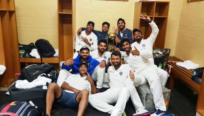ടെസ്റ്റ് പരമ്പരയിലെ ചരിത്ര വിജയം; ആഘോഷങ്ങളും ഐതിഹാസികം!! ടെസ്റ്റ് പരമ്പരയിലെ ചരിത്ര വിജയം; ആഘോഷങ്ങളും ഐതിഹാസികം!!