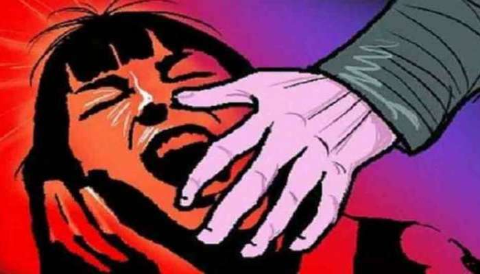 മലയാളി വിദ്യാര്ത്ഥിയെ തട്ടിക്കൊണ്ടു പോകാന് ശ്രമം; ഡ്രൈവറും കൂട്ടാളിയും അറസ്റ്റില് മലയാളി വിദ്യാര്ത്ഥിയെ തട്ടിക്കൊണ്ടു പോകാന് ശ്രമം; ഡ്രൈവറും കൂട്ടാളിയും അറസ്റ്റില്