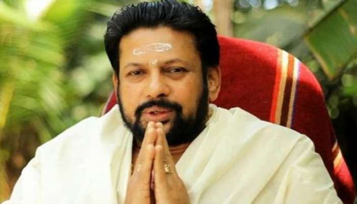 ശബരിമലയിലെ ശുദ്ധിക്രിയ: വിശദീകരണം നല്കാന് തന്ത്രിക്ക് സാവകാശം നല്കി ശബരിമലയിലെ ശുദ്ധിക്രിയ: വിശദീകരണം നല്കാന് തന്ത്രിക്ക് സാവകാശം നല്കി