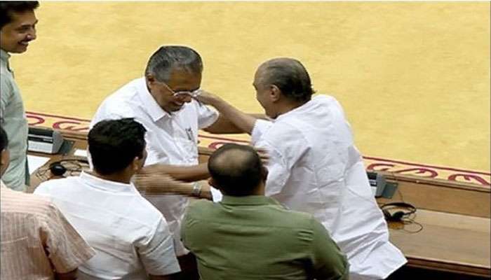 കെ.എം മാണിക്ക് എണ്പതാം പിറന്നാള്; ആശംസ നേര്ന്ന് മുഖ്യമന്ത്രി കെ.എം മാണിക്ക് എണ്പതാം പിറന്നാള്; ആശംസ നേര്ന്ന് മുഖ്യമന്ത്രി