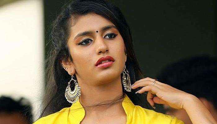 41 ദിവസം ശുദ്ധിയോടെ ഇരിക്കാന് സ്ത്രീകള്ക്ക് കഴിയില്ല, നടി പ്രിയാ വാര്യര് പറയുന്നു... 41 ദിവസം ശുദ്ധിയോടെ ഇരിക്കാന് സ്ത്രീകള്ക്ക് കഴിയില്ല, നടി പ്രിയാ വാര്യര് പറയുന്നു...