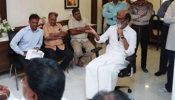 ലോക്സഭാ തിരഞ്ഞെടുപ്പില് മത്സരിക്കാനില്ലെന്ന് രജനികാന്ത് ലോക്സഭാ തിരഞ്ഞെടുപ്പില് മത്സരിക്കാനില്ലെന്ന് രജനികാന്ത്