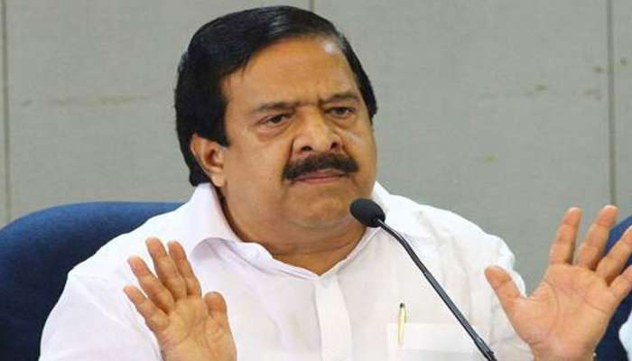 കാസര്ഗോഡ് ഇരട്ടകൊലപാതകം: സിബിഐ അന്വേഷിക്കണമെന്ന ആവശ്യത്തില് ഉറച്ച് ചെന്നിത്തല കാസര്ഗോഡ് ഇരട്ടകൊലപാതകം: സിബിഐ അന്വേഷിക്കണമെന്ന ആവശ്യത്തില് ഉറച്ച് ചെന്നിത്തല