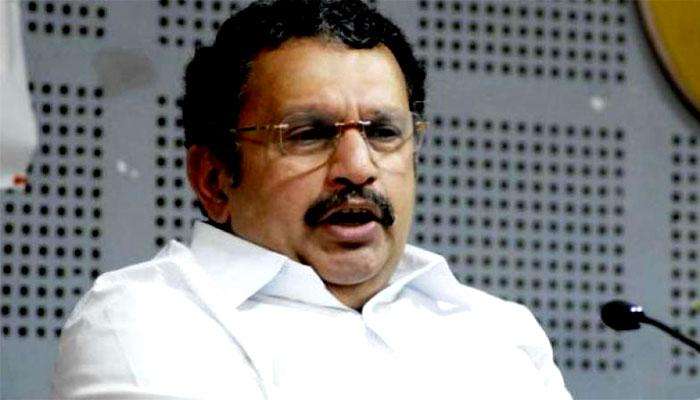 വടകരയില് കെ മുരളീധരന്; വിജയം അനായാസമെന്ന് മുല്ലപ്പള്ളി വടകരയില് കെ മുരളീധരന്; വിജയം അനായാസമെന്ന് മുല്ലപ്പള്ളി