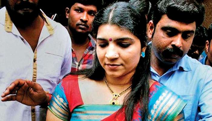 നാമനിര്ദ്ദേശ പത്രിക സ്വീകരിച്ചില്ല; സരിതയുടെ ഹര്ജികള് തള്ളി നാമനിര്ദ്ദേശ പത്രിക സ്വീകരിച്ചില്ല; സരിതയുടെ ഹര്ജികള് തള്ളി