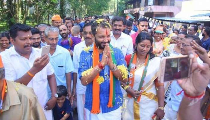 പത്തനംതിട്ടയില് താമര വിരിയുമെന്ന് സുരേന്ദ്രന് പത്തനംതിട്ടയില് താമര വിരിയുമെന്ന് സുരേന്ദ്രന്