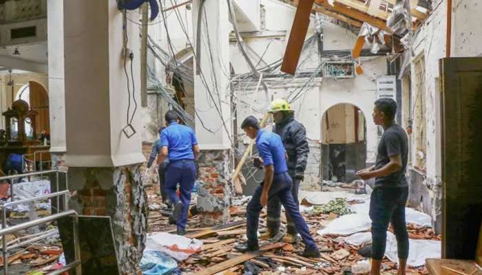ശ്രീലങ്കന് സ്ഫോടനം: 4 ജെഡി(എസ്) നേതാക്കള് കൊല്ലപ്പെതായി സ്ഥിരീകരണം ശ്രീലങ്കന് സ്ഫോടനം: 4 ജെഡി(എസ്) നേതാക്കള് കൊല്ലപ്പെതായി സ്ഥിരീകരണം