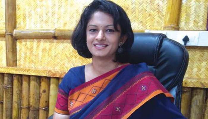 ആറ്റിങ്ങല് മണ്ഡലത്തിലെ ക്രമക്കേട്; കള്ളവോട്ട് നടക്കില്ലെന്ന് കളക്ടര് ആറ്റിങ്ങല് മണ്ഡലത്തിലെ ക്രമക്കേട്; കള്ളവോട്ട് നടക്കില്ലെന്ന് കളക്ടര്