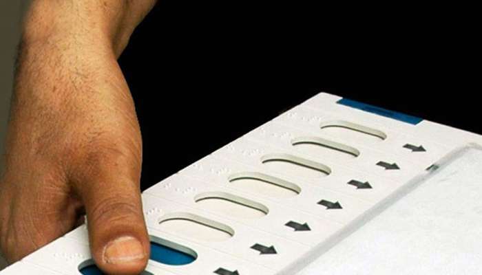 സംസ്ഥാനത്ത് കനത്ത പോളിംഗ്; 12 മണിവരെ 35%!! സംസ്ഥാനത്ത് കനത്ത പോളിംഗ്; 12 മണിവരെ 35%!!