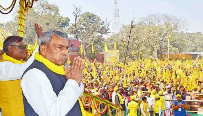 ഉത്തര് പ്രദേശ്: സുഹല്ദേവ് ഭാരതീയ സമാജ് പാര്ട്ടിയിലെ എംഎല്എമാര് ബിജെപിയിലേയ്ക്ക്!! ഉത്തര് പ്രദേശ്: സുഹല്ദേവ് ഭാരതീയ സമാജ് പാര്ട്ടിയിലെ എംഎല്എമാര് ബിജെപിയിലേയ്ക്ക്!!