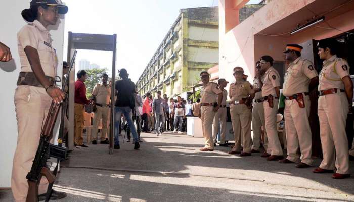 ജനവിധി ഇന്ന്; ഫലമറിയാന് മണിക്കൂറുകള് മാത്രം ജനവിധി ഇന്ന്; ഫലമറിയാന് മണിക്കൂറുകള് മാത്രം