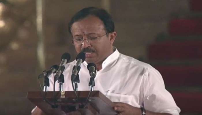 വി. മുരളീധരന് വിദേശകാര്യ, പാര്ലമെന്ററി വകുപ്പുകളില് സഹമന്ത്രി വി. മുരളീധരന് വിദേശകാര്യ, പാര്ലമെന്ററി വകുപ്പുകളില് സഹമന്ത്രി