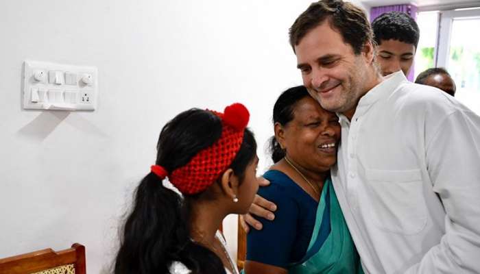 കോരിയെടുത്ത രാജമ്മയെ ചേര്ത്ത് പിടിച്ച് രാഹുല്!! കോരിയെടുത്ത രാജമ്മയെ ചേര്ത്ത് പിടിച്ച് രാഹുല്!!
