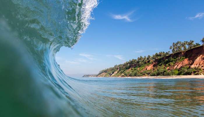 കടലാക്രമണം; സംസ്ഥാനത്ത് ദുരിതാശ്വാസ ക്യാമ്പുകള് തുറന്നു!! കടലാക്രമണം; സംസ്ഥാനത്ത് ദുരിതാശ്വാസ ക്യാമ്പുകള് തുറന്നു!!