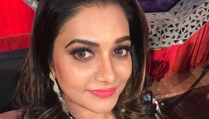 തട്ടിക്കൊണ്ട് പോകാന് ശ്രമം; വെളിപ്പെടുത്തലുമായി റിമി ടോമി!! തട്ടിക്കൊണ്ട് പോകാന് ശ്രമം; വെളിപ്പെടുത്തലുമായി റിമി ടോമി!!