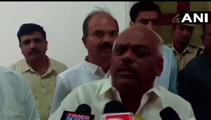 കര്ണാടക രാഷ്ട്രീയ പ്രതിസന്ധി: വിമതര് നിയമാനുസൃതമായി രാജി സമർപ്പിച്ചിട്ടില്ലെന്ന് സ്പീക്കര് കര്ണാടക രാഷ്ട്രീയ പ്രതിസന്ധി: വിമതര് നിയമാനുസൃതമായി രാജി സമർപ്പിച്ചിട്ടില്ലെന്ന് സ്പീക്കര്