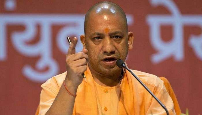 പശുക്കള് ചത്ത സംഭവം; 8 ഉദ്യോഗസ്ഥര്ക്ക് സസ്പെന്ഷന് പശുക്കള് ചത്ത സംഭവം; 8 ഉദ്യോഗസ്ഥര്ക്ക് സസ്പെന്ഷന്