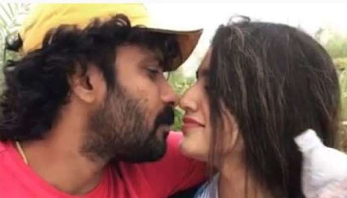 Viral Video: പ്രിയാ വാര്യരുടെ ചീറ്റിപ്പോയ ചുംബനം!! Viral Video: പ്രിയാ വാര്യരുടെ ചീറ്റിപ്പോയ ചുംബനം!!