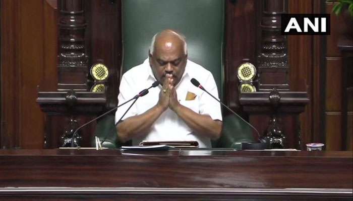 കര്"നാടകം": കര്ണാടക സ്പീക്കര് രാജി സമര്പ്പിച്ചു കര്"നാടകം": കര്ണാടക സ്പീക്കര് രാജി സമര്പ്പിച്ചു