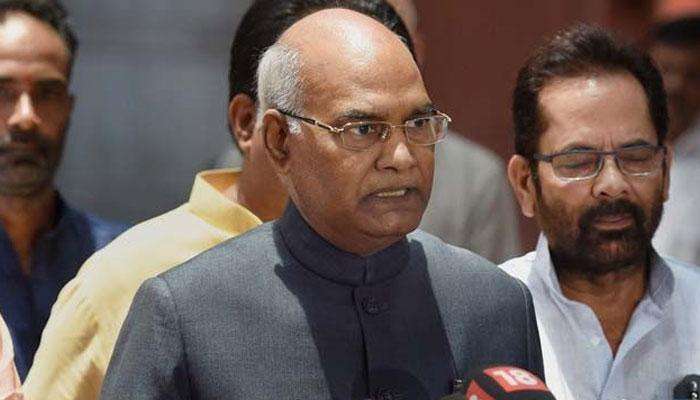 ഐ.എസ്.ആര്.ഒയെ കുറിച്ച് അഭിമാനിക്കുന്നു: രാഷ്ട്രപതി ഐ.എസ്.ആര്.ഒയെ കുറിച്ച് അഭിമാനിക്കുന്നു: രാഷ്ട്രപതി