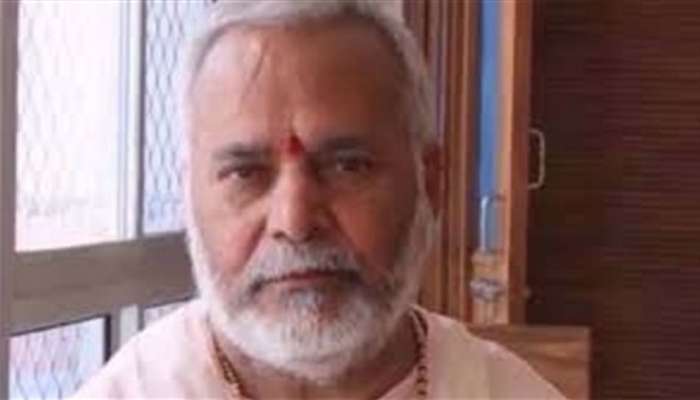 കുറ്റ൦ സമ്മതിച്ചു; സ്വാമി ചിൻമയാനന്ദിന് പദവി നഷ്ടപ്പെടും!! കുറ്റ൦ സമ്മതിച്ചു; സ്വാമി ചിൻമയാനന്ദിന് പദവി നഷ്ടപ്പെടും!!