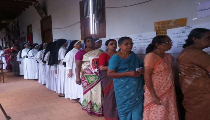 പാലായില് വോട്ടെടുപ്പ് പുരോഗമിക്കുന്നു; ആദ്യ ആദ്യ രണ്ടു മണിക്കൂറില് പോളിംഗ് 10% പാലായില് വോട്ടെടുപ്പ് പുരോഗമിക്കുന്നു; ആദ്യ ആദ്യ രണ്ടു മണിക്കൂറില് പോളിംഗ് 10%