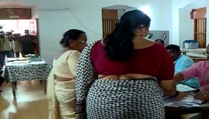 പാലായില് വോട്ടെടുപ്പ് പുരോഗമിക്കുന്നു; ഇതുവരെ 17% പോളിംഗ് രേഖപ്പെടുത്തി പാലായില് വോട്ടെടുപ്പ് പുരോഗമിക്കുന്നു; ഇതുവരെ 17% പോളിംഗ് രേഖപ്പെടുത്തി