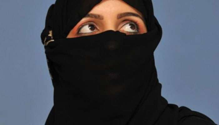 കാരംബോര്ഡ് വാങ്ങാന് വിസമ്മതിച്ചു; മുത്തലാഖ് ചൊല്ലി ഭര്ത്താവ്! കാരംബോര്ഡ് വാങ്ങാന് വിസമ്മതിച്ചു; മുത്തലാഖ് ചൊല്ലി ഭര്ത്താവ്!