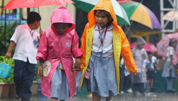 ശക്തമായ മഴ: വിദ്യാഭ്യാസ സ്ഥാപനങ്ങള്ക്ക് അവധി!! ശക്തമായ മഴ: വിദ്യാഭ്യാസ സ്ഥാപനങ്ങള്ക്ക് അവധി!!