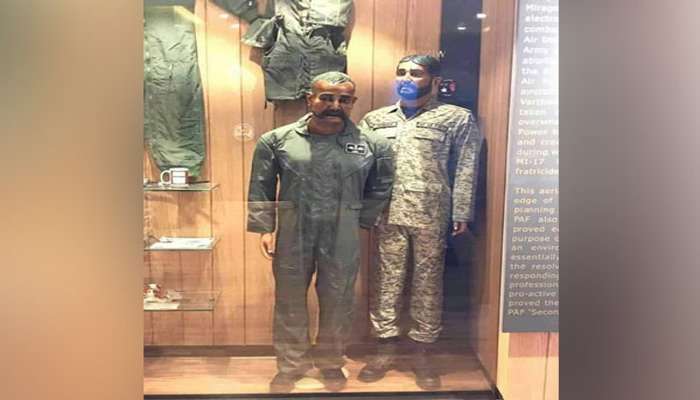കളിയാക്കലിന് പുതിയ നയം; അഭിനന്ദന് വര്ത്തമാന്റെ പ്രതിമ പാക് മ്യൂസിയത്തില് കളിയാക്കലിന് പുതിയ നയം; അഭിനന്ദന് വര്ത്തമാന്റെ പ്രതിമ പാക് മ്യൂസിയത്തില്