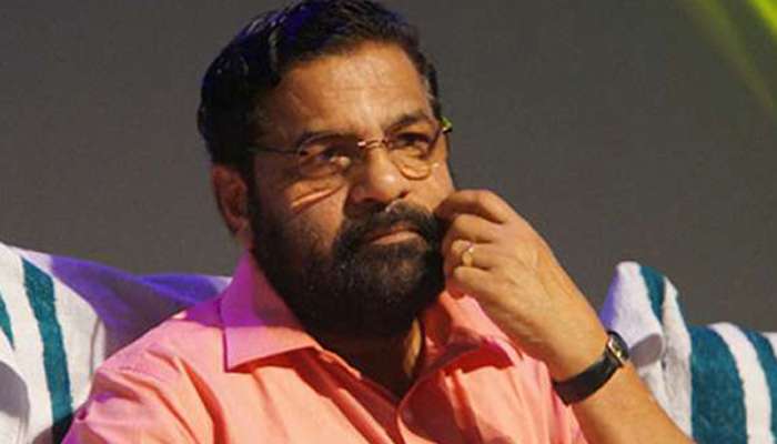 ദര്ശനം നടത്താന് യുവതികള്; അറിയില്ലെന്ന് മന്ത്രി ദര്ശനം നടത്താന് യുവതികള്; അറിയില്ലെന്ന് മന്ത്രി