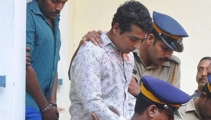 നടിയുടെ ദൃശ്യങ്ങള് കാണാന് ദിലീപിനൊപ്പം മറ്റ് പ്രതികളും! നടിയുടെ ദൃശ്യങ്ങള് കാണാന് ദിലീപിനൊപ്പം മറ്റ് പ്രതികളും!